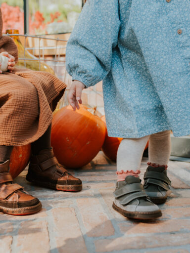 Buty dziecięce – jak wybrać zdrowe i naturalne obuwie dla Twojego dziecka?